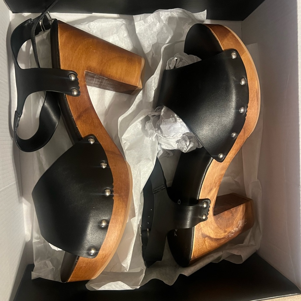 Torrid NEW  black wooden platform